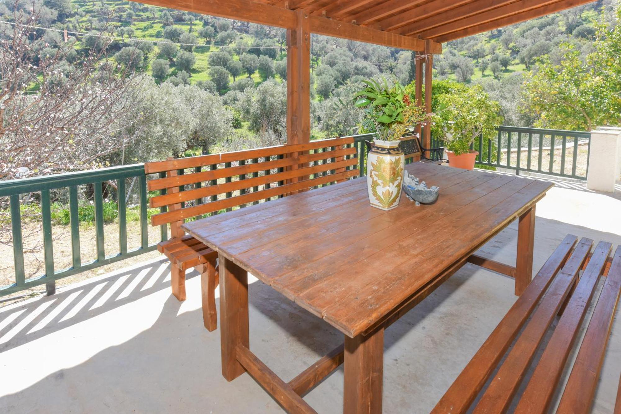 Holiday home In Limnionas
