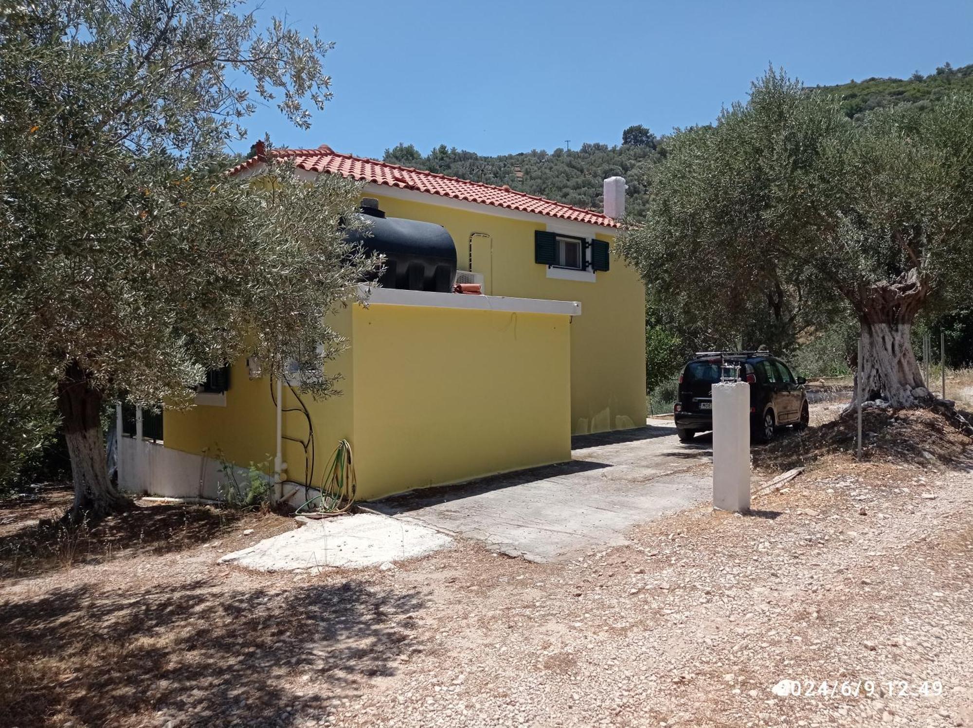 In Limnionas Agia Kiriaki (Samos)