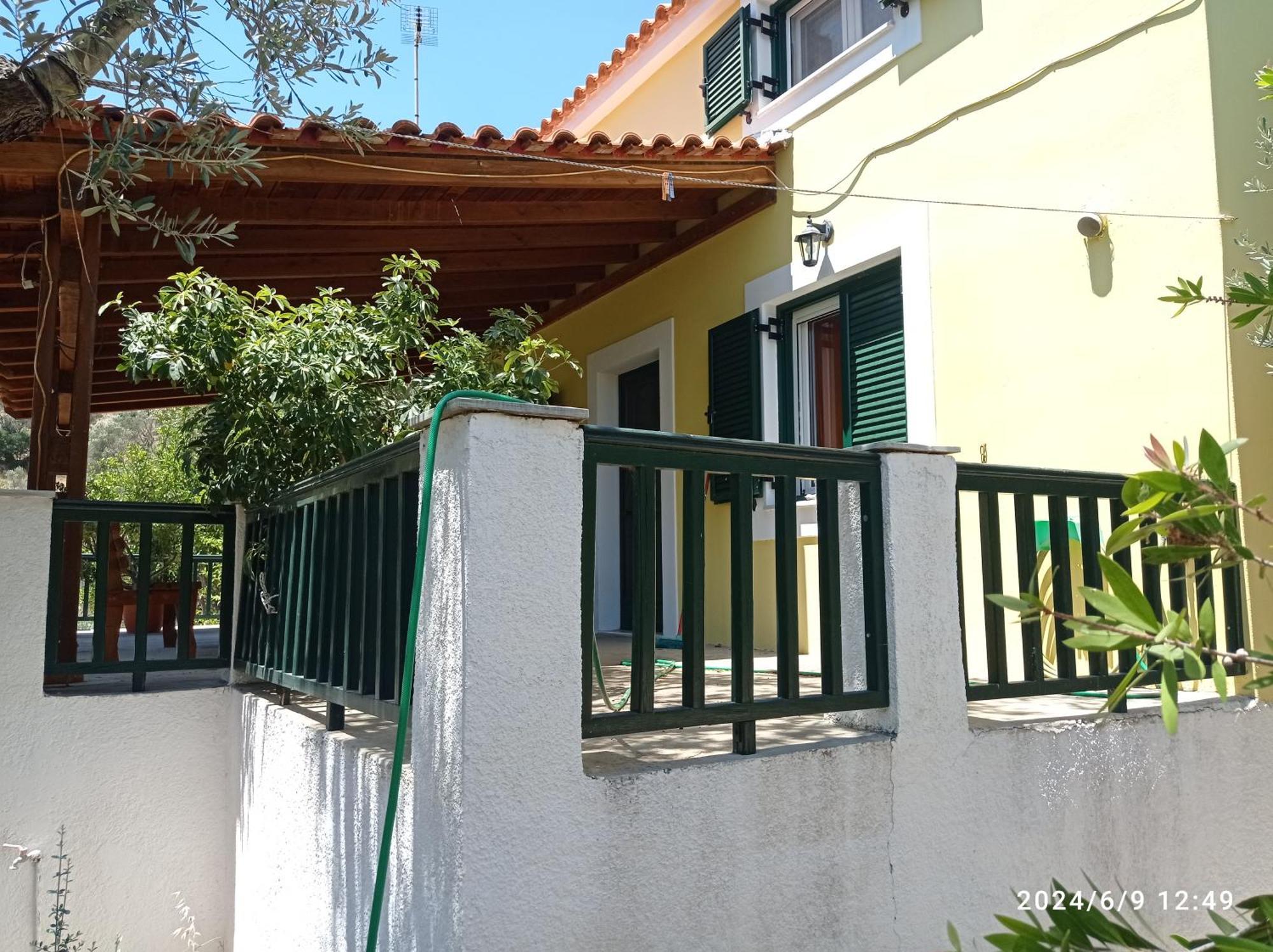 Holiday home In Limnionas *
